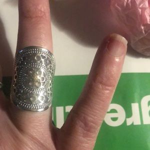 NWT Fashion Jewelry Ring